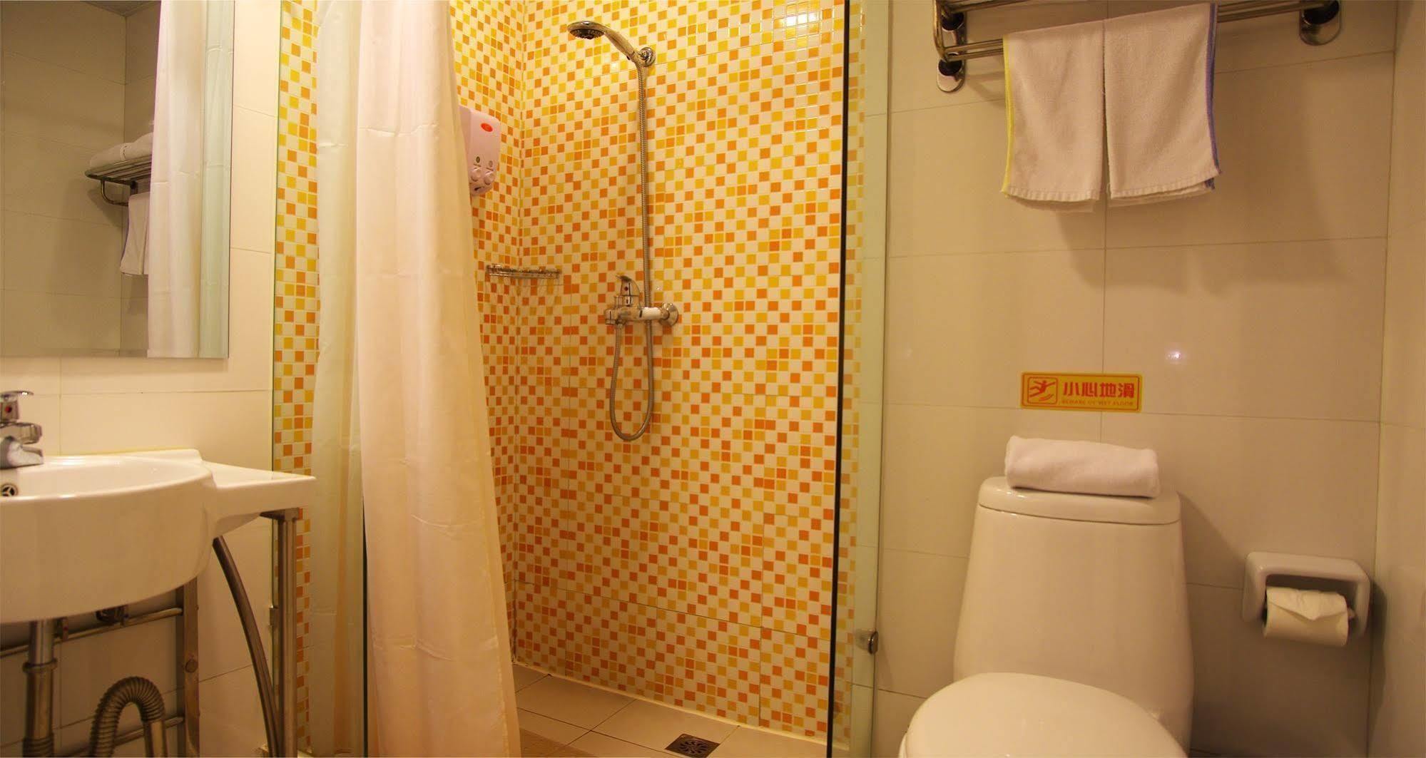 Home Inn Цзясин Экстерьер фото